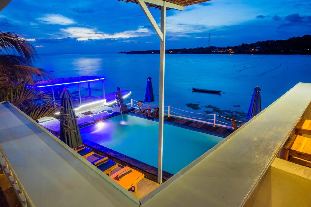 Aurora Beach View Нуса-Лембонган Екстер'єр фото